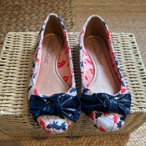 Floral Ballet Flats with Bow